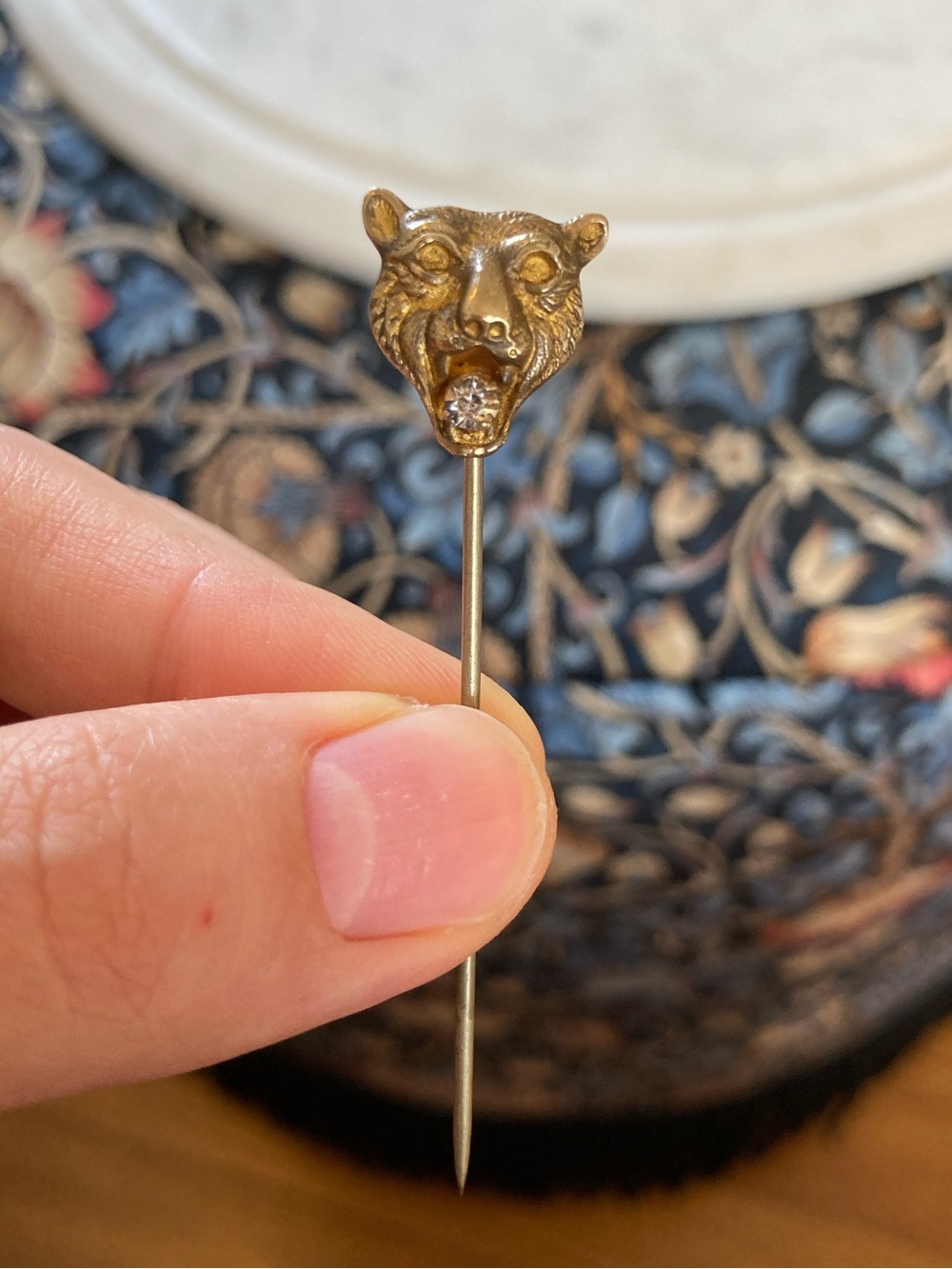 Antique Victorian/Edwardian Lion’s Head Paste Stone Brass Stick Pin/Cravat Pin